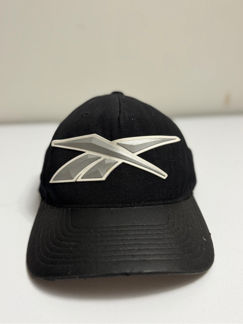🖤  Reebok Snapback Hat